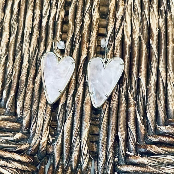 COPY - ✨💖✨ Kendra Scott Rose Quarts Gold Frame Ansley Dangle Earrings ✨💖✨ - Picture 1 of 4